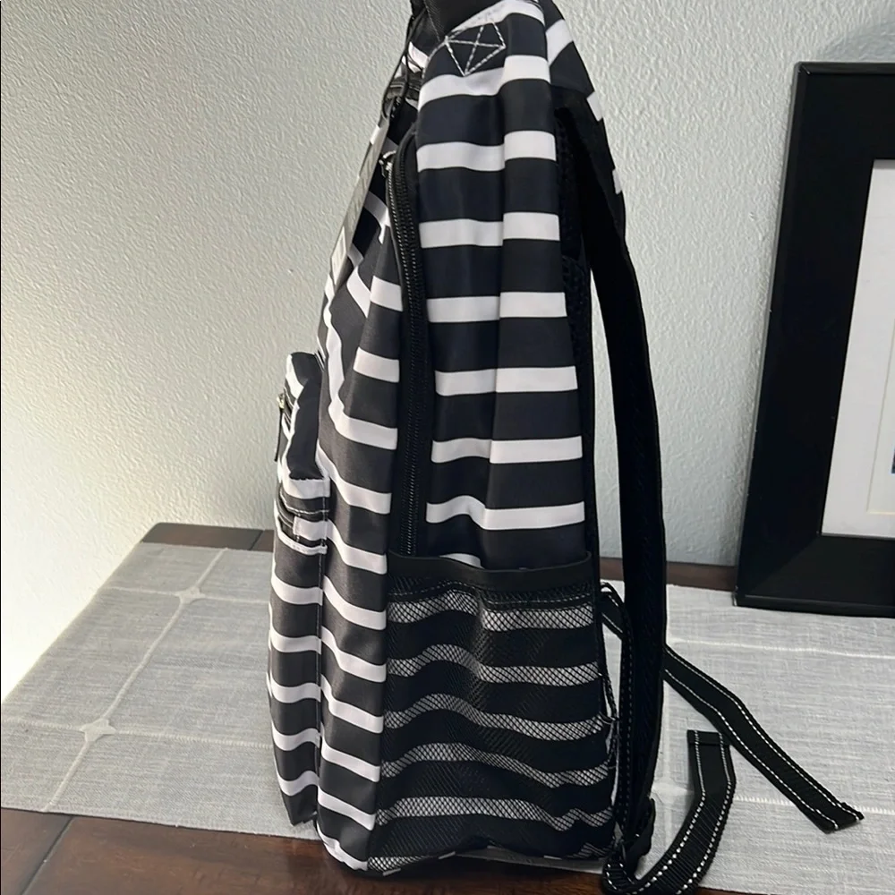 Brand new, with tag Scout Pack Leader Backpack in Fleetwood Black - Picture 7 of 9